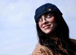 Una fuerza paranormal acecha a Billie Eilish en ‘Birds of a Feather’ | Música paranormal news-01102024-011852