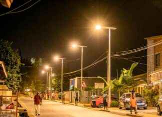 Deutsche Bank lidera financiación de proyecto de alumbrado público en Senegal con 100,000 farolas autónomas news-17092024-232500