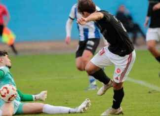 Partido sin goles entre Compostela y Avilés: análisis del encuentro news-26102024-215714