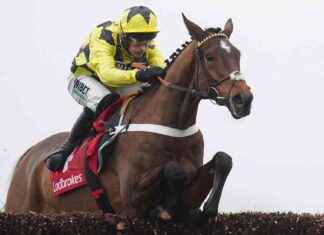 Sir Gino demuestra su superioridad sobre Ballyburn en el enfrentamiento de Kempton sir-gino-demuestra-su-superioridad-sobre-ballyburn-en-el-enfrentamiento-de-kempton