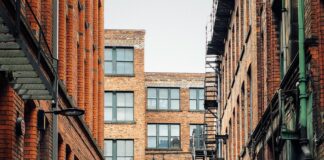 Alineaciones De Manchester City Contra Manchester United: ¿Quién Dominara?