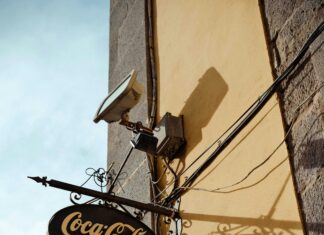 Alineaciones De Deportivo Alavés Contra U. D. Las Palmas: ¿Quién Lidera El Partido?