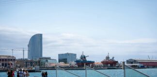 Alineaciones De Barcelona Contra Real Sociedad: ¿Quién Sorprenderá?