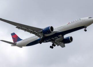 What to Do if Your Delta Flight DL275 is Diverted from LAX: Essential Tips for Passengers Delta Airlines, Delta Flight DL275, Flight DL275, Flight Diversions, Travel News, Airline Policies, LAX Diversion, Delta Flight DL275 Diverted LAX
